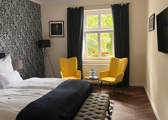 Schlosshotel Rheinsberg ホテル ラインスベルク